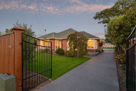 Photo of property in 224 Weston Road, St Albans, Christchurch, 8052