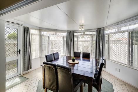 Photo of property in 71 Latham Street, Marewa, Napier, 4110