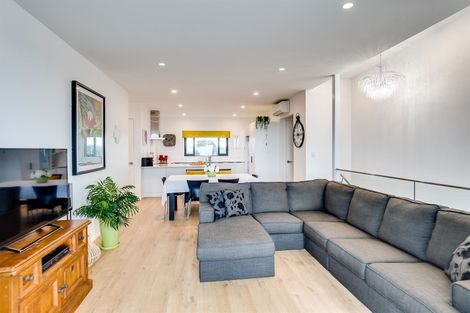 Photo of property in 607 Marine Parade, Napier South, Napier, 4110