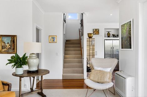 Photo of property in 72 Mchardy Street, Havelock North, 4130