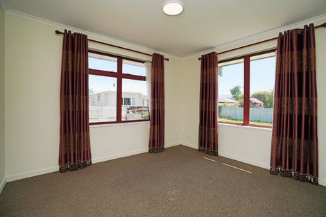 Photo of property in 30 Rugby Street, Georgetown, Invercargill, 9812