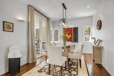 Photo of property in 7 Park Avenue, Takapuna, Auckland, 0622