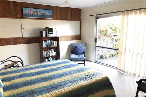 Photo of property in 61 Sheridan Drive, New Lynn, Auckland, 0600