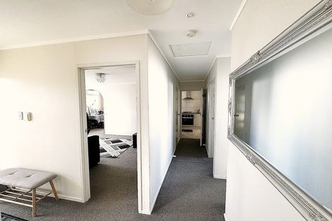 Photo of property in 18 Funnell Place, Manurewa, Auckland, 2102