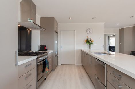 Photo of property in 142 Iles Road, Lynmore, Rotorua, 3010