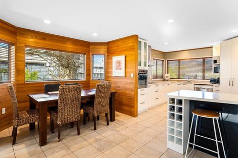 Photo of property in 16 Kingfisher Close, Brown Owl, Upper Hutt, 5018