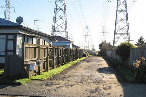 Photo of property in 32 Roberts Road, Hei Hei, Christchurch, 8042