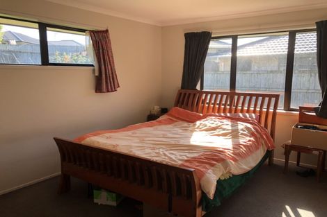 Photo of property in 12 Edward Street, Grandview Heights, Hamilton, 3200