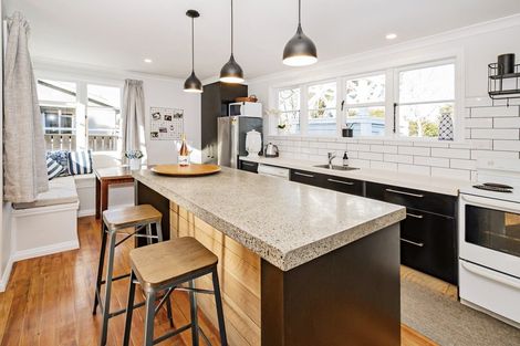 Photo of property in 4 Hobbs Street, Hororata, 7572