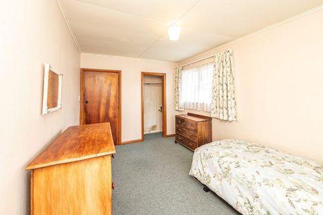 Photo of property in 22 Selwyn Crescent, College Estate, Whanganui, 4500