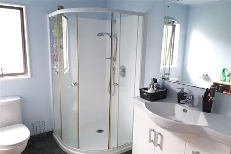 Photo of property in 23 Trinidad Road, Sunnynook, Auckland, 0620