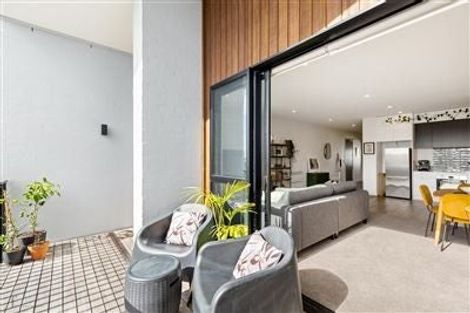 Photo of property in 6/3 Genevieve Lane, Hobsonville, Auckland, 0616