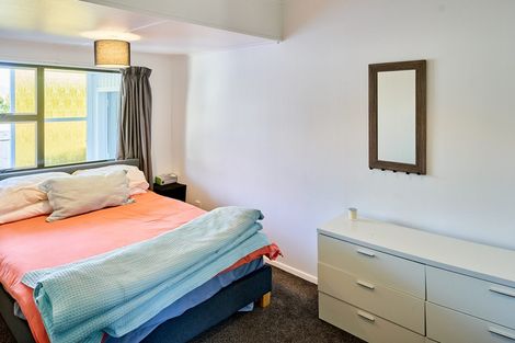 Photo of property in 15 Wright Street, Wainuiomata, Lower Hutt, 5014