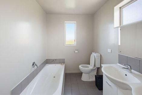 Photo of property in 8 Westoe Street, Waikaia, 9778