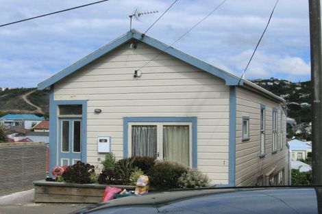 Photo of property in 1 Herald Terrace, Berhampore, Wellington, 6023