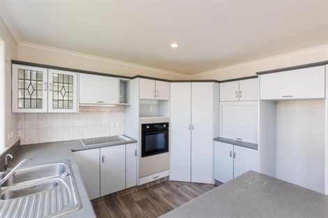 Photo of property in 75 Taumaihi Street, Bulls, 4818