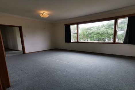 Photo of property in 137 Weraroa Road, Levin, 5510