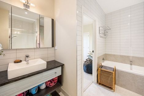 Photo of property in 20 Kitchener Road, Takapuna, Auckland, 0620