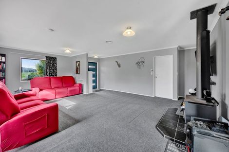 Photo of property in 320 Austin Road, Normanby, Hawera, 4673
