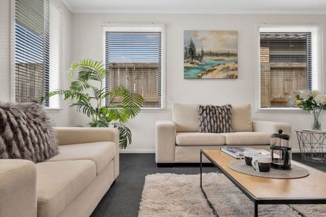 Photo of property in 30 North Ridge Drive, Rototuna North, Hamilton, 3210