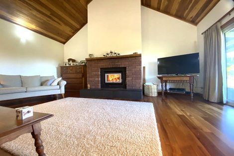 Photo of property in 35 Hume Road, Aongatete, 3181