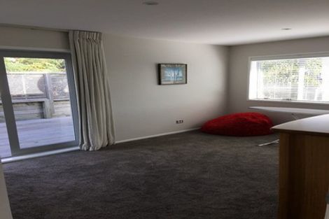 Photo of property in 28 Oakwood Grove, Eastern Beach, Auckland, 2012
