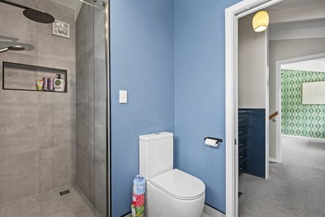 Photo of property in 37 Belle Vue Avenue, Northcote Point, Auckland, 0627