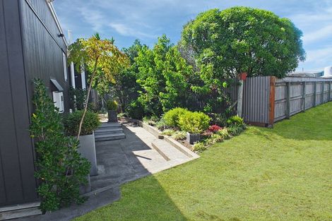 Photo of property in 3 Kent Terrace, Foxton Beach, Foxton, 4815