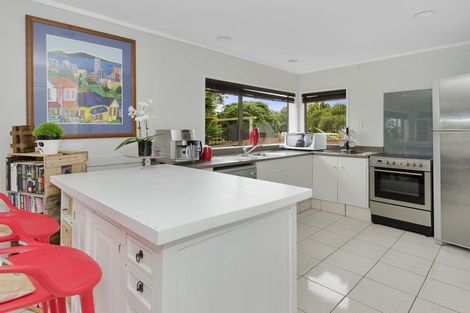 Photo of property in 25 Bluewater Place, Wattle Downs, Auckland, 2103