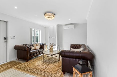 Photo of property in 34a Mcinnes Road, Weymouth, Auckland, 2103