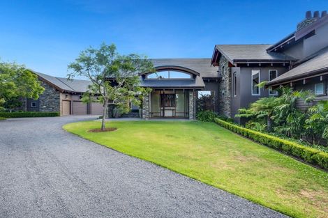 Photo of property in 42 Porterfield Road, Whitford, Howick, 2571