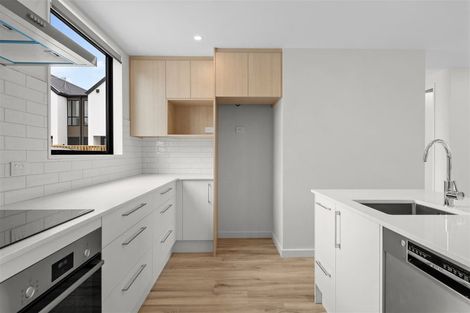 Photo of property in 5/6 Skibbereen Drive, Halswell, Christchurch, 8025