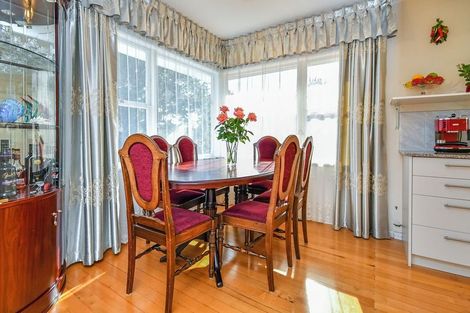 Photo of property in 75 Ridge Road, Howick, Auckland, 2014