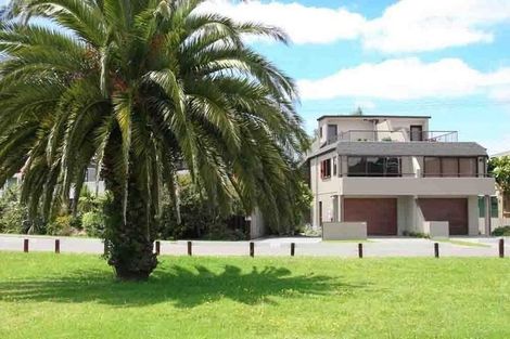 Photo of property in 613b Beach Road, Whangamata, 3620