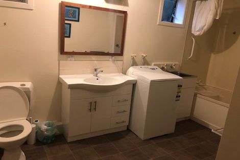 Photo of property in 23 Lincoln Terrace, Hokowhitu, Palmerston North, 4410