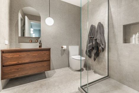 Photo of property in 19 Kerr Street, Devonport, Auckland, 0624