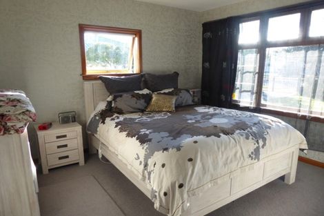 Photo of property in 43 Smith Street, Woolston, Christchurch, 8062