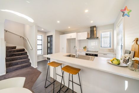 Photo of property in 128b Randwick Road, Moera, Lower Hutt, 5010