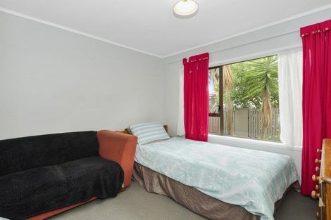 Photo of property in 25 Bluewater Place, Wattle Downs, Auckland, 2103