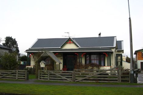Photo of property in 11 Compton Street, Georgetown, Invercargill, 9812