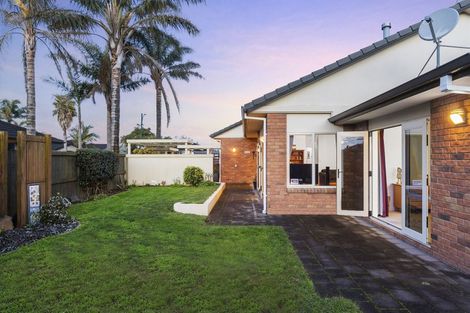 Photo of property in 82 Tuihana Drive, Papamoa Beach, Papamoa, 3118