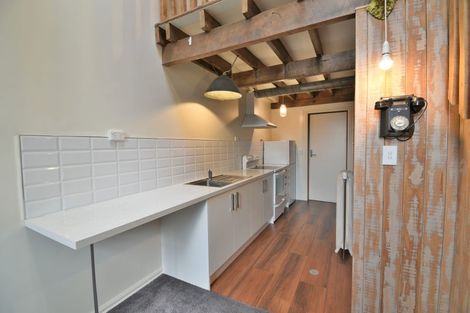Photo of property in 37 Dowling Street, Dunedin Central, Dunedin, 9016