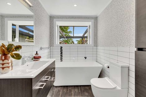 Photo of property in 130a Cook Street, West End, Palmerston North, 4410