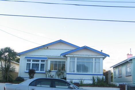 Photo of property in 17 Huia Street, Petone, Lower Hutt, 5012