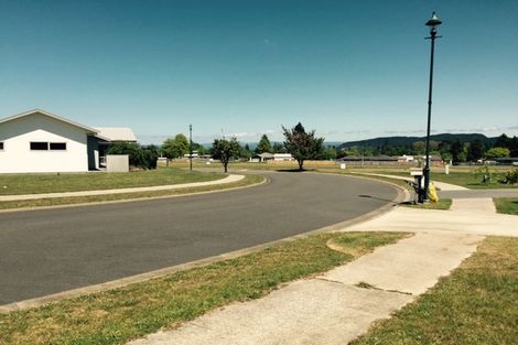 Photo of property in 11 Bodes Lane, Kinloch, Taupo, 3377