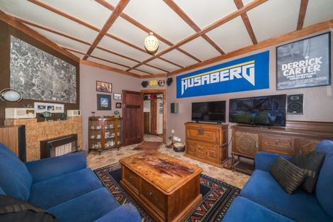 Photo of property in 60 Weston Avenue, Roslyn, Palmerston North, 4414