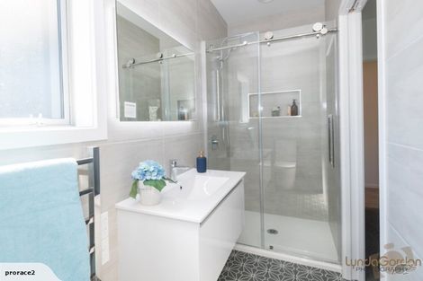 Photo of property in 73a Meeanee Road, Taradale, Napier, 4112