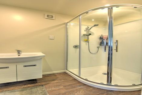 Photo of property in 24 Walker Street, East Gore, Gore, 9710