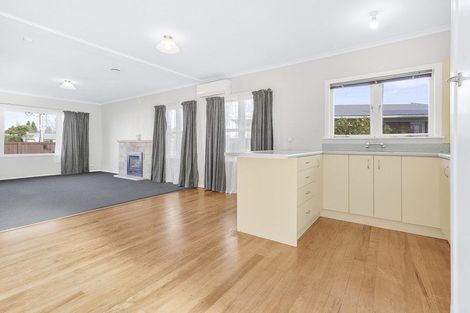 Photo of property in 27 Nevada Road, Silverdale, Hamilton, 3216