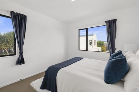 Photo of property in 21 Observation Place, Paraparaumu, 5032